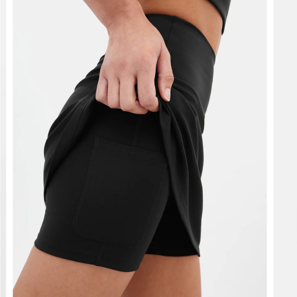 Girlfriend Collective Black Sport Skort - Picture 4 of 4
